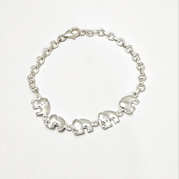 NWOT, Elephants in Sterling Silver - Picture 1 of 5